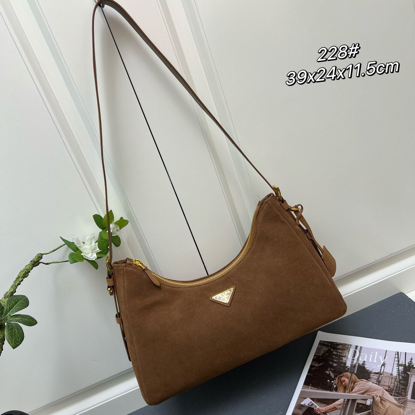 Pra*a top handle bags